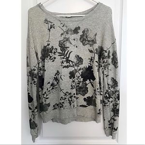 American Eagle Gray Floral Crew Neck